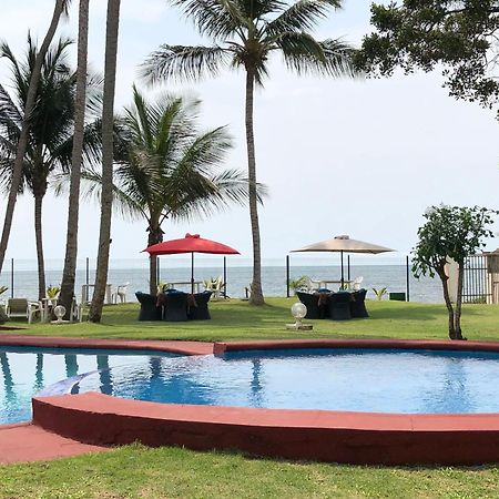 Residence Hoteliere Oceane Libreville Buitenkant foto