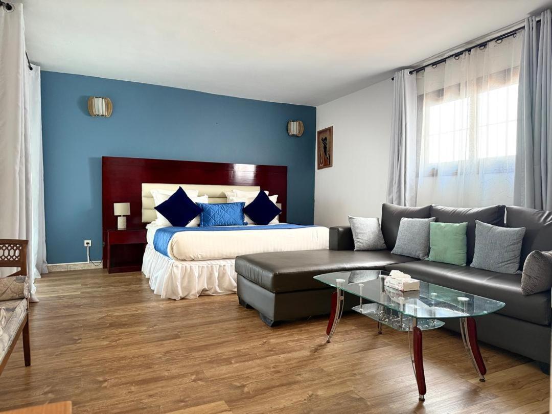 Residence Hoteliere Oceane Libreville Buitenkant foto