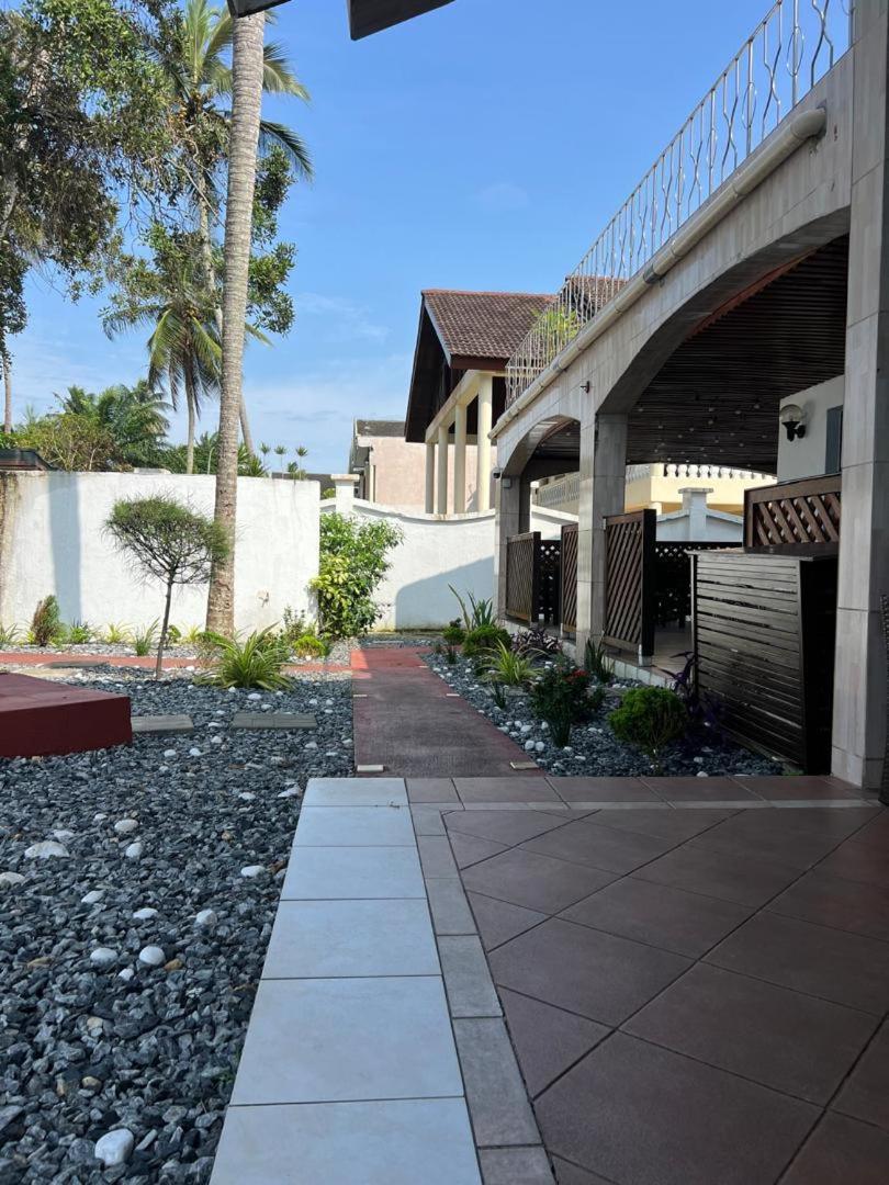 Residence Hoteliere Oceane Libreville Buitenkant foto