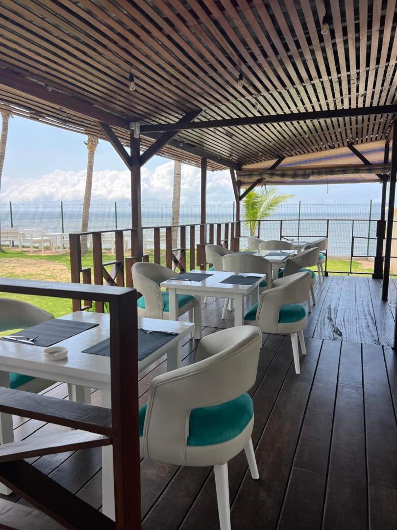 Residence Hoteliere Oceane Libreville Buitenkant foto