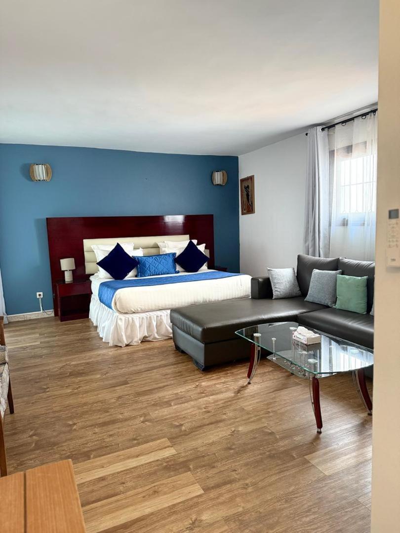 Residence Hoteliere Oceane Libreville Buitenkant foto